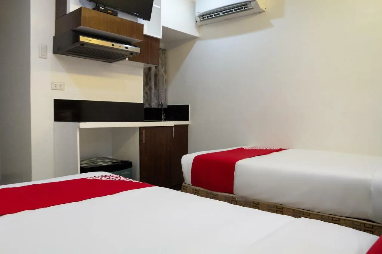 Circle B Appartelle And Suites Davao City 3*,